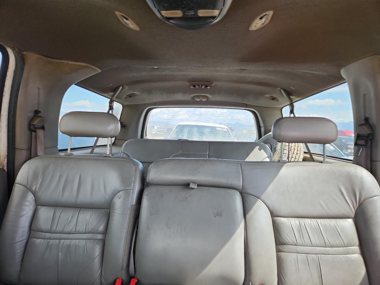 Ford Excursion Limited Image 5