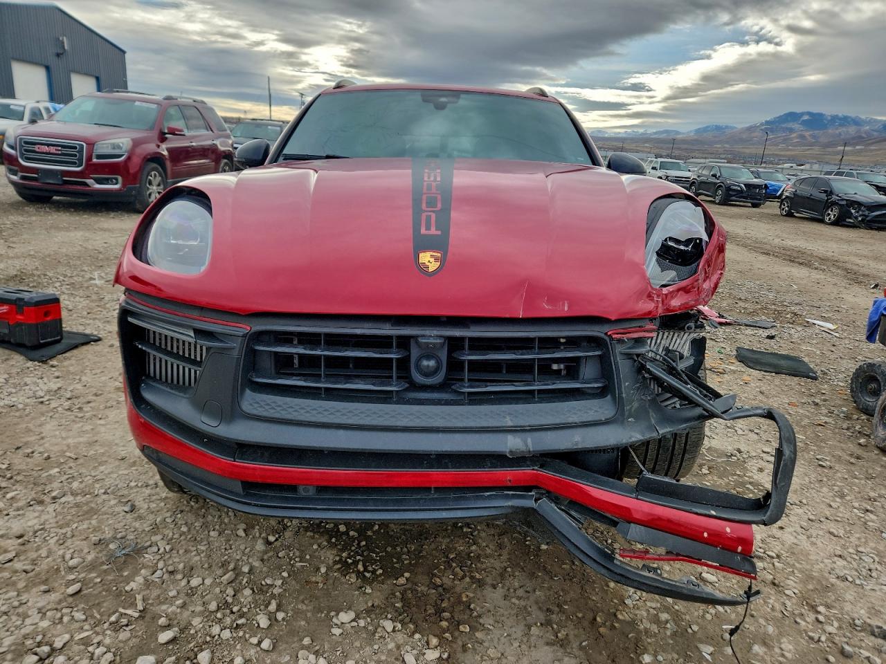 Porsche Macan Gts Image 11