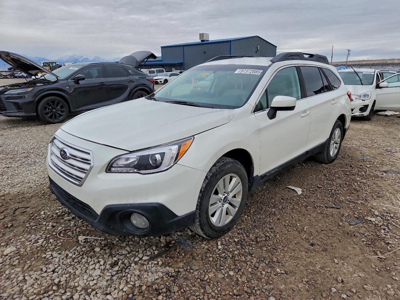 Subaru Outback 2.5i Premium Image 1