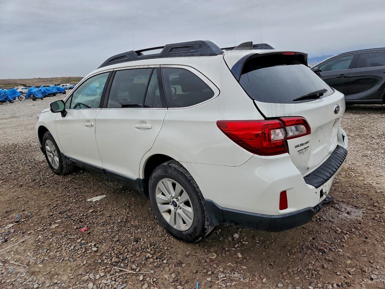 Subaru Outback 2.5i Premium Image 2