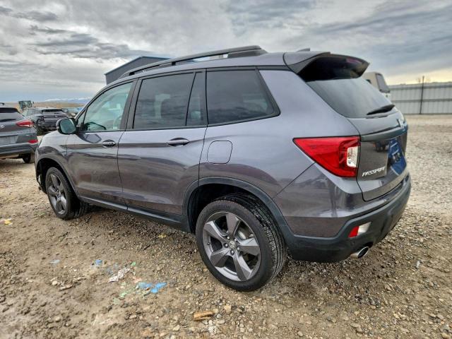Honda Passport Touring Image 10