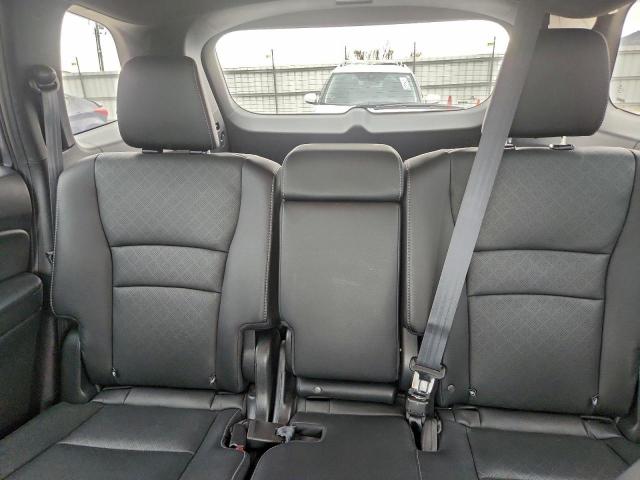 Honda Passport Touring Image 2