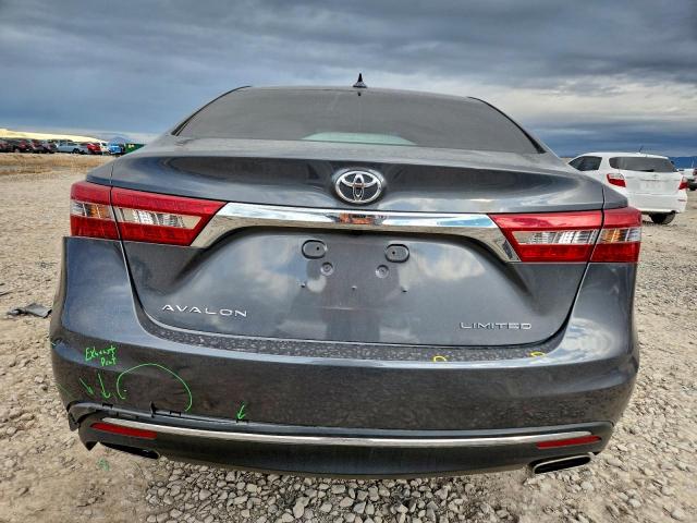 Toyota Avalon Xle Image 3