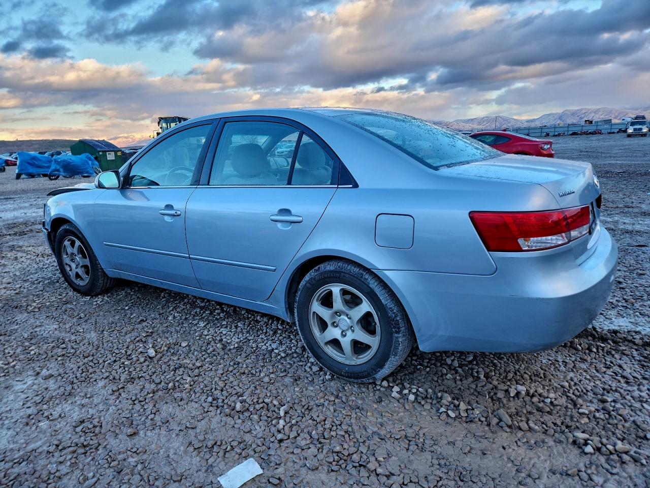 Hyundai SONATA Gls Image 2