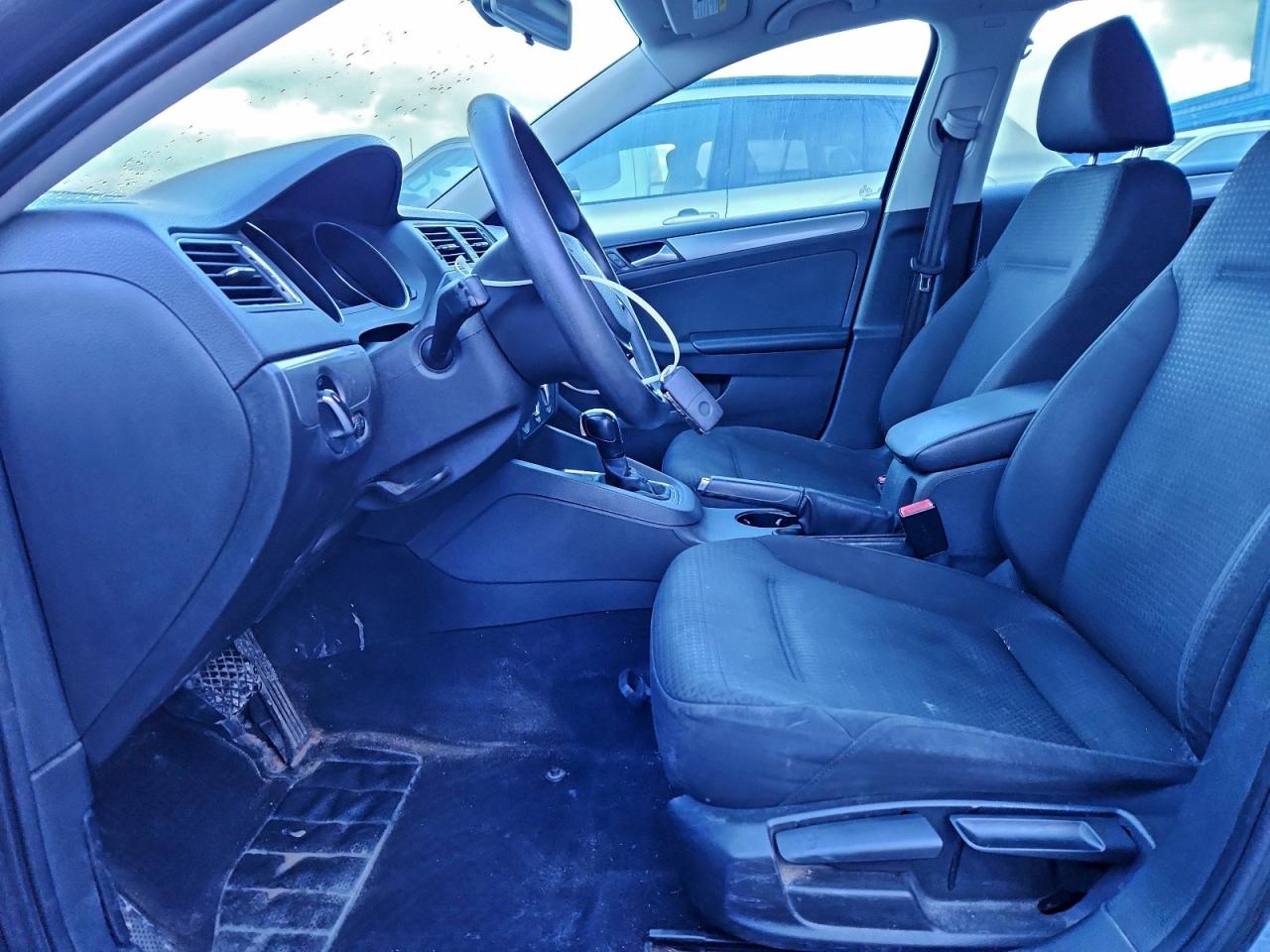 Volkswagen Jetta Se Image 6