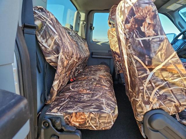 Ford F-250 Super Duty Image 11