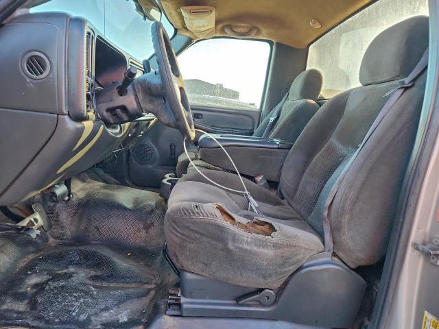 Chevrolet Silverado C1500 Classic Image 5