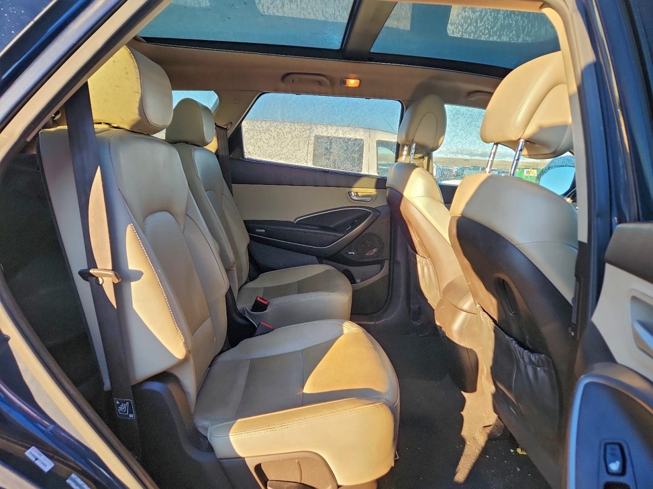 Hyundai SANTA FE Gls Image 8