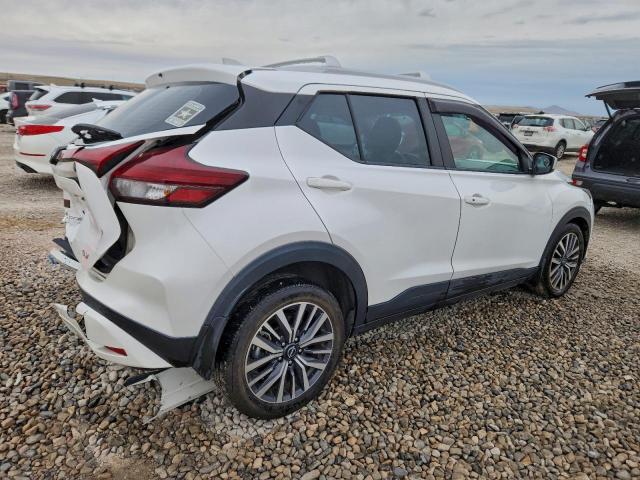 Nissan Kicks Sv Image 4