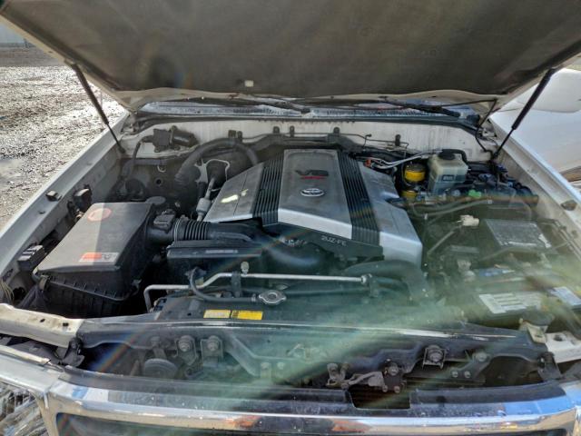 Toyota Land Cruis Image 10