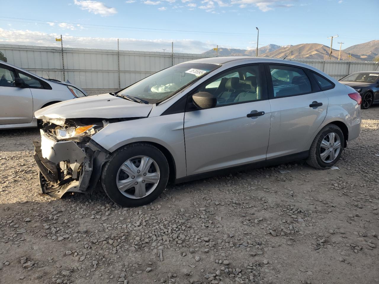 Ford Focus S Image 1