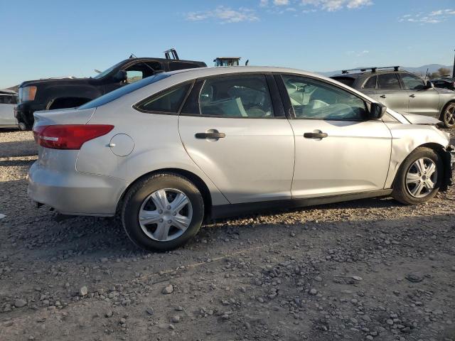 Ford Focus S Image 2