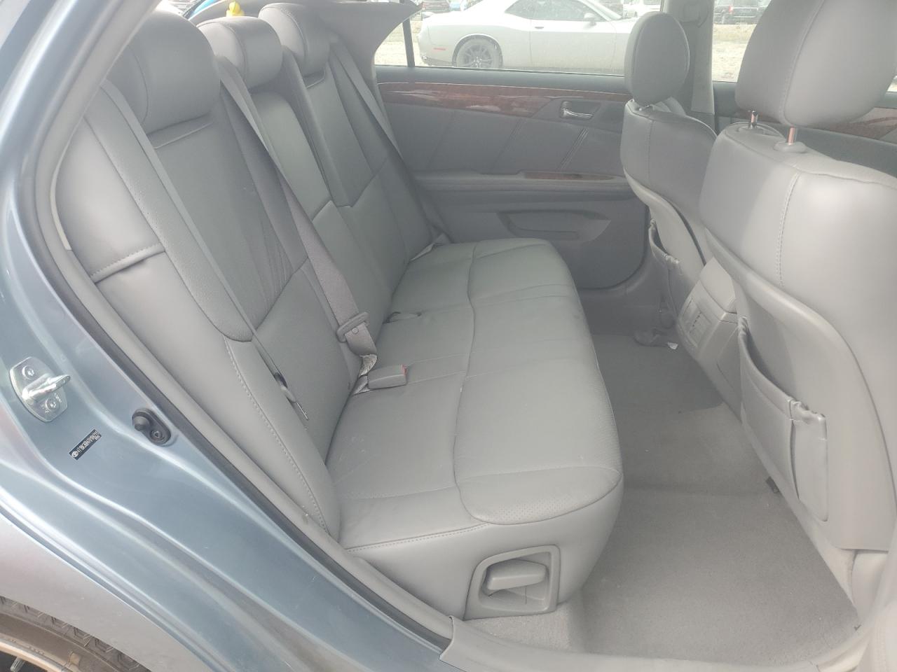 Toyota Avalon Xl Image 13