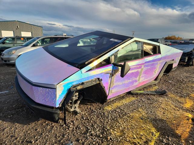  Salvage Tesla Cybertruck