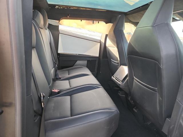 Tesla Cybertruck Image 6