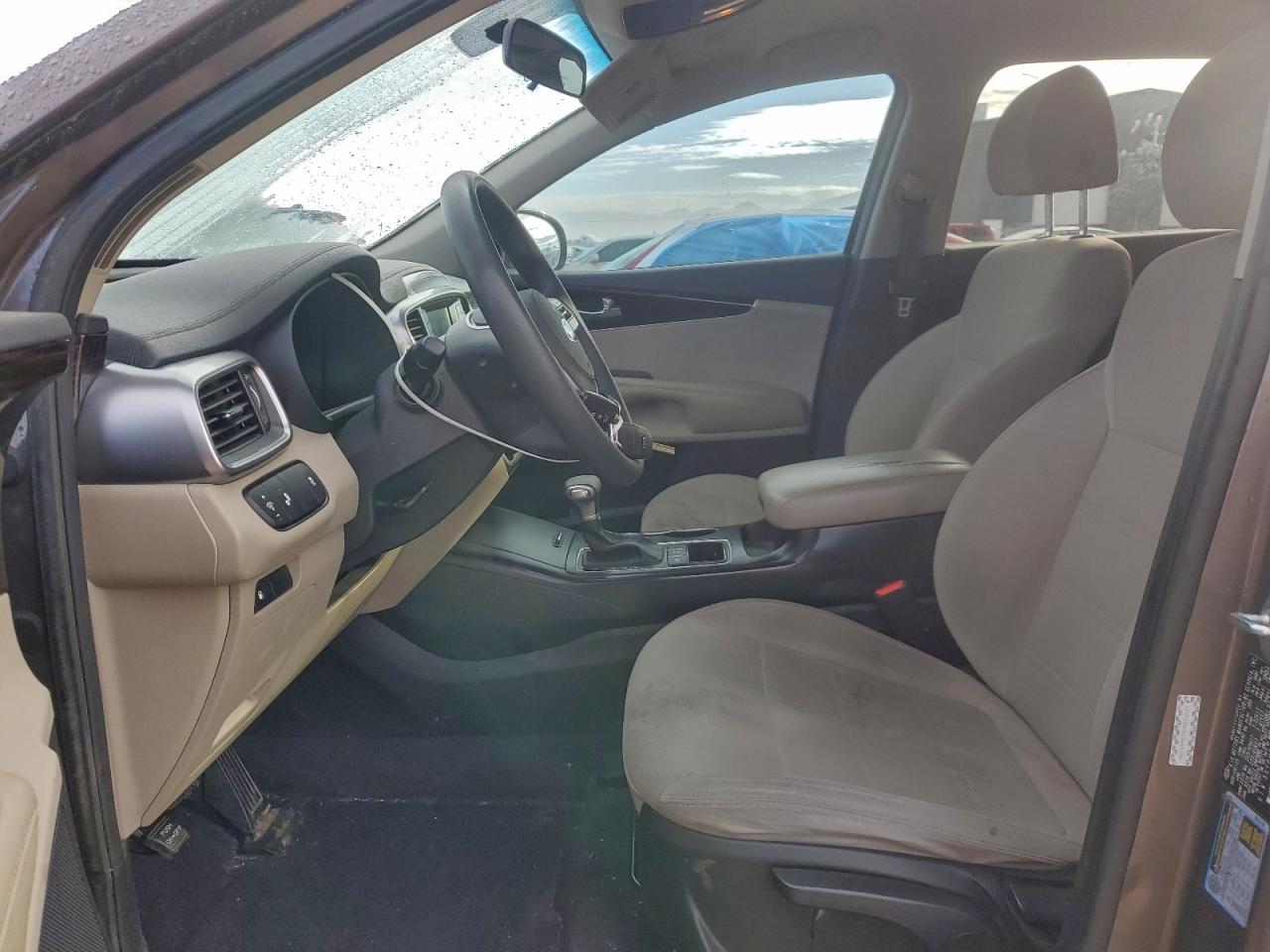 Kia Sorento L Image 8