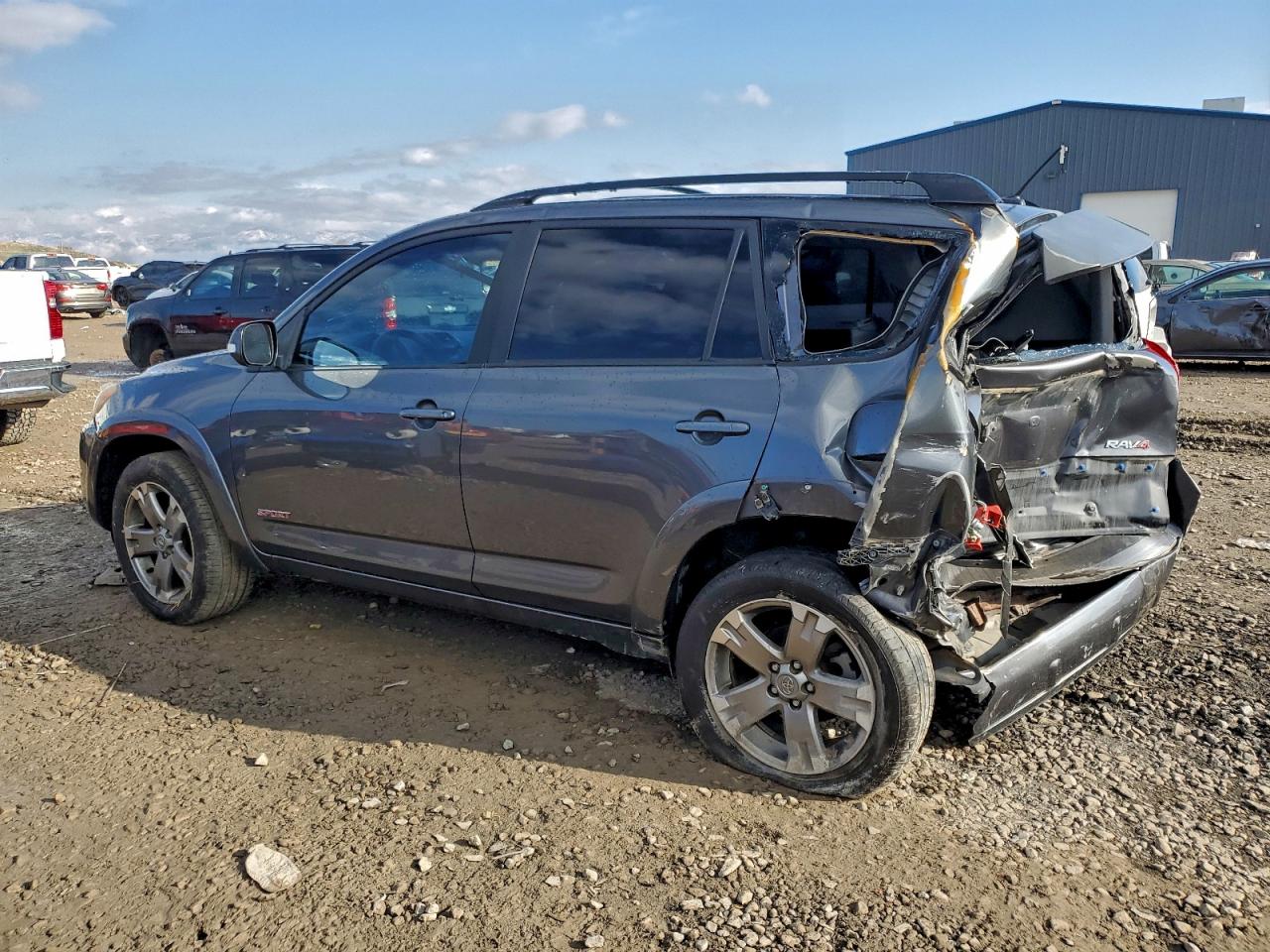 Toyota RAV4 Sport Image 4