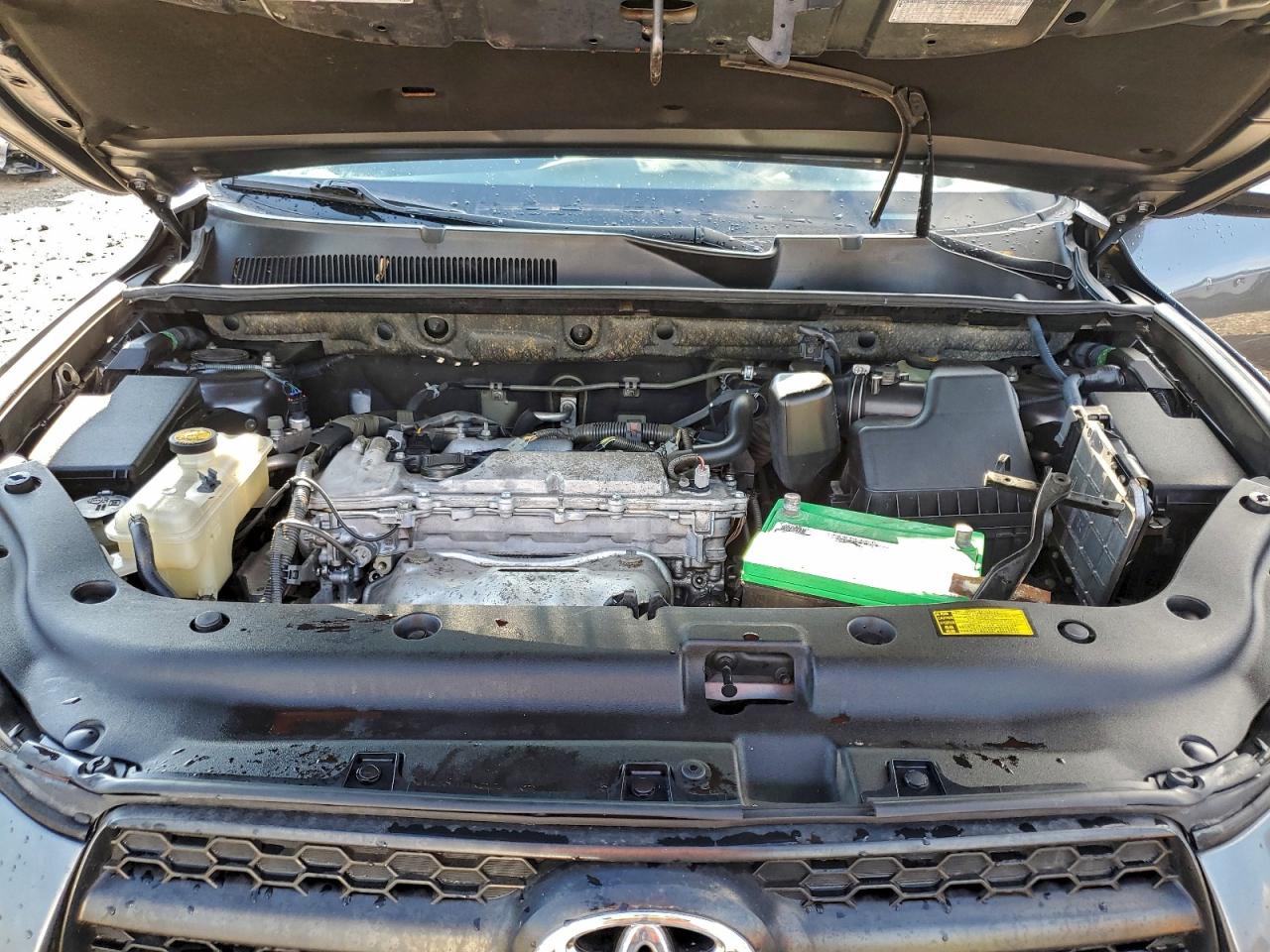 Toyota RAV4 Sport Image 12