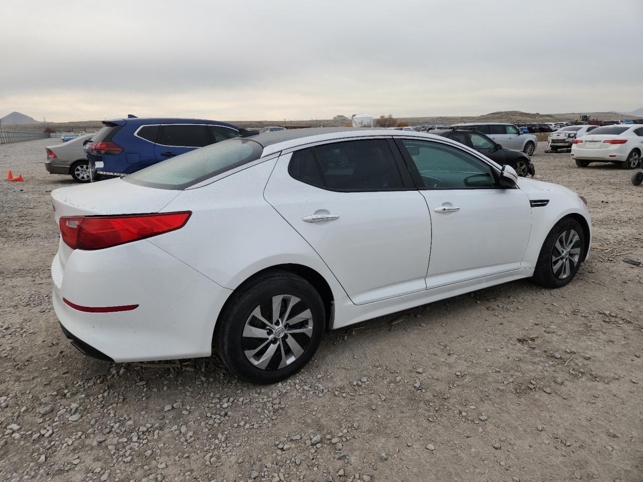 Kia Optima Ex Image 3