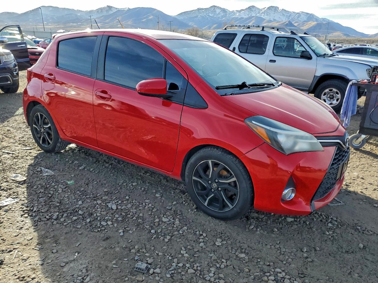 Toyota Yaris Image 5