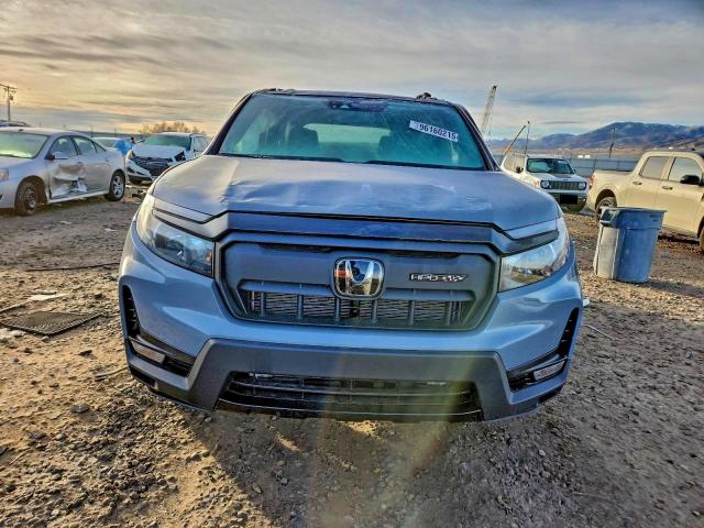 Honda Passport B Black Edition Image 3