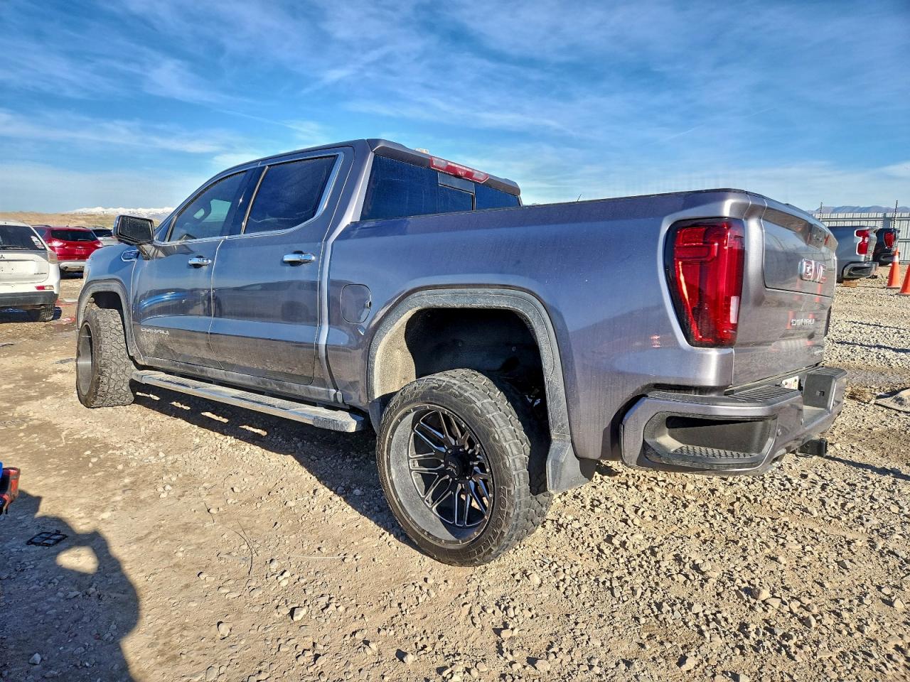 GMC Sierra K1500 Denali Image 10