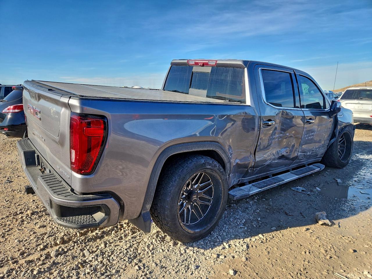 GMC Sierra K1500 Denali Image 7