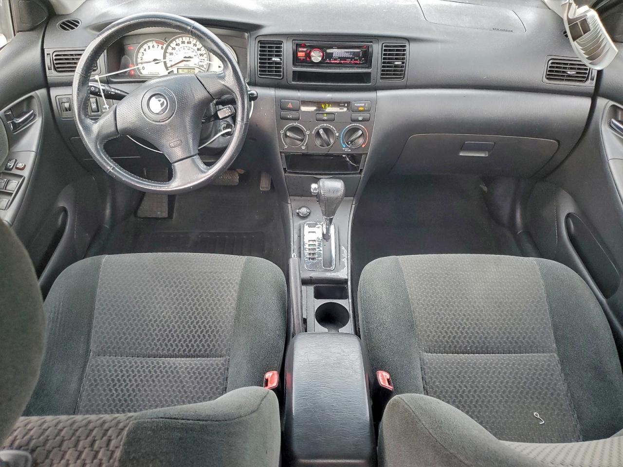 Toyota Corolla Ce Image 10