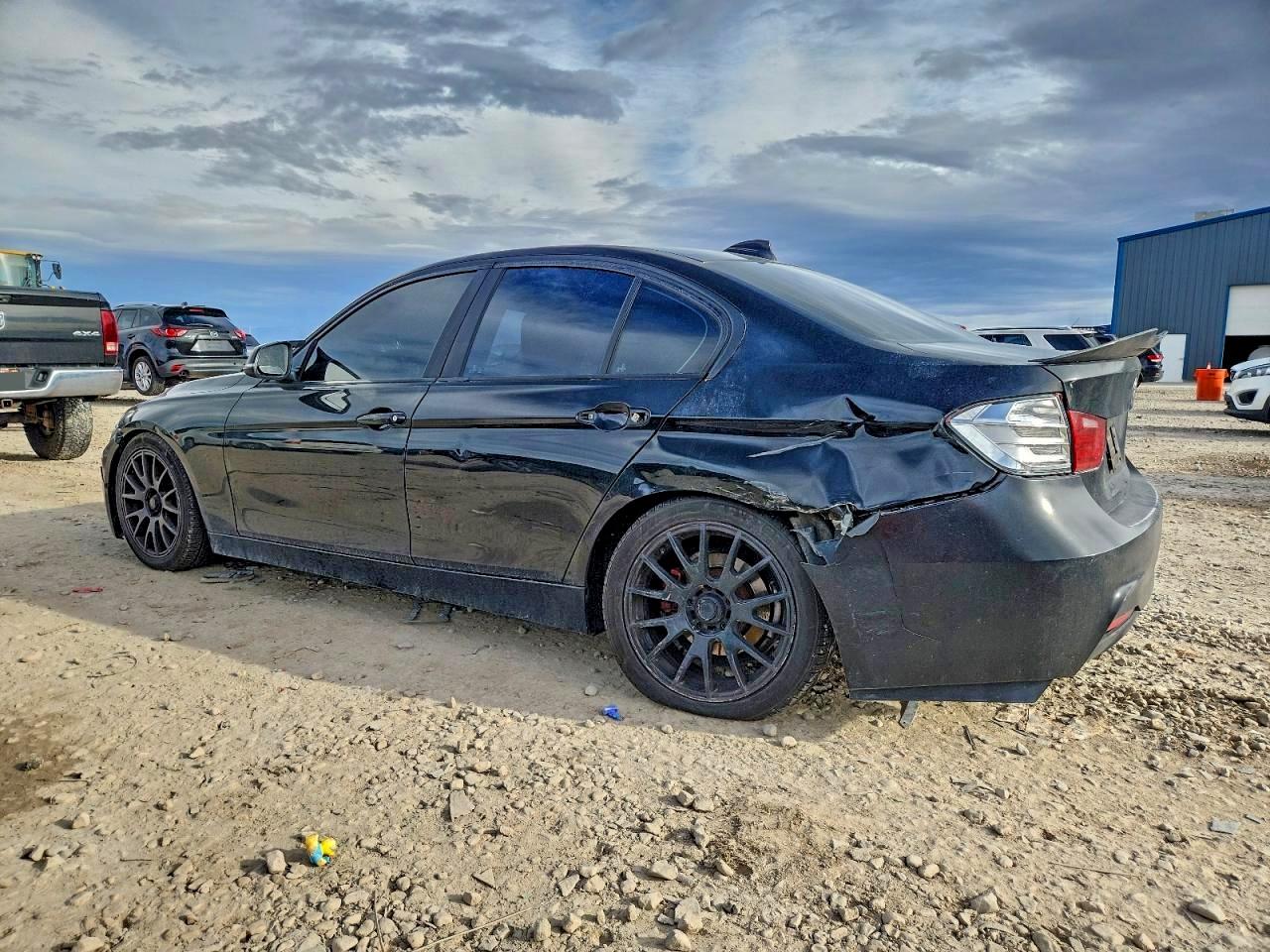 BMW 3 Series I Xdrive Image 5