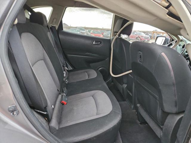 Nissan Rogue S Image 5