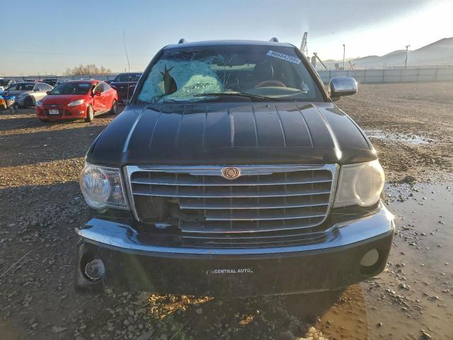 Chrysler Aspen Limited Image 2