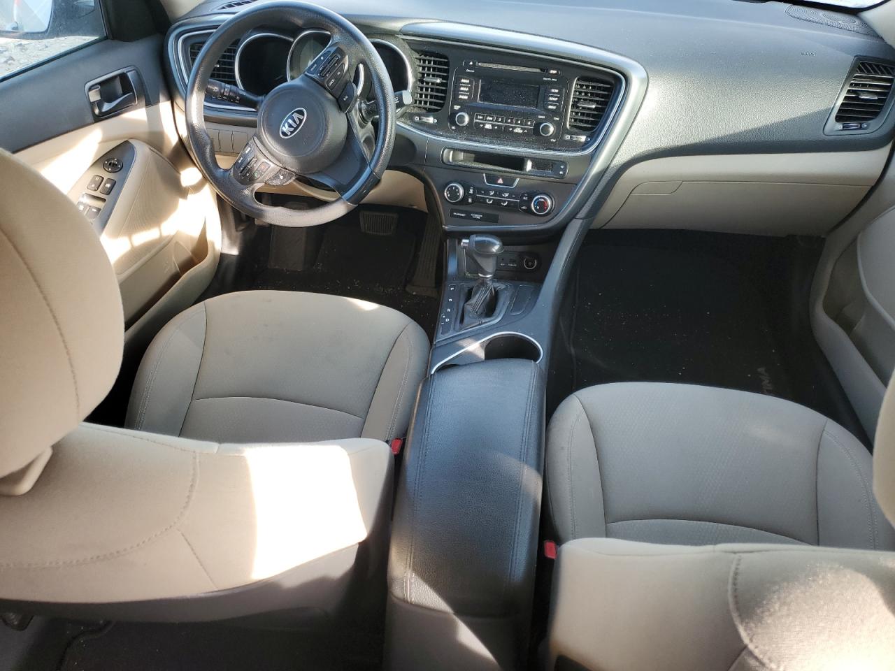 Kia Optima Lx Image 8