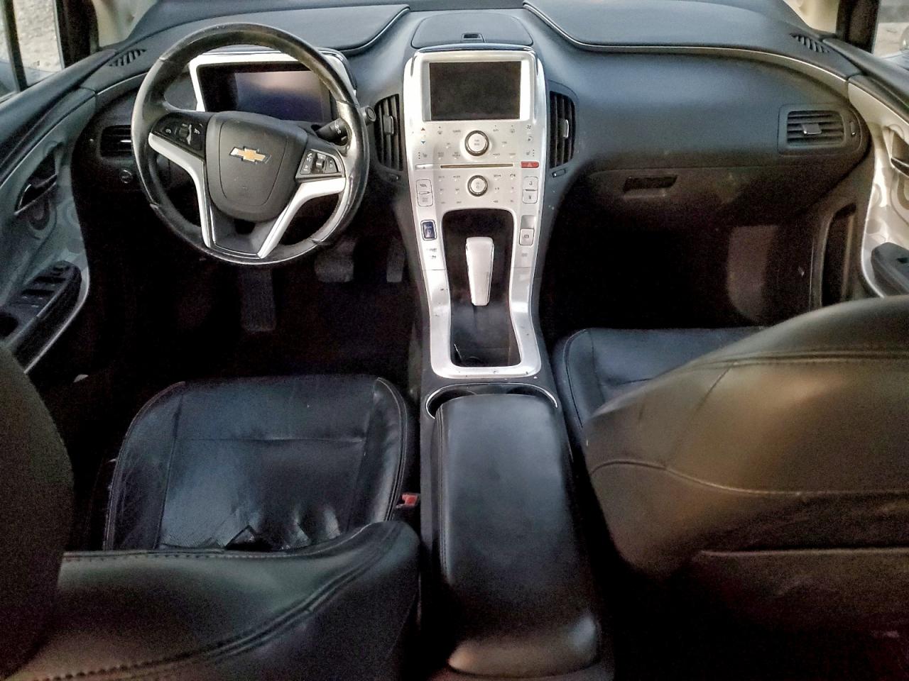 Chevrolet Volt Image 6