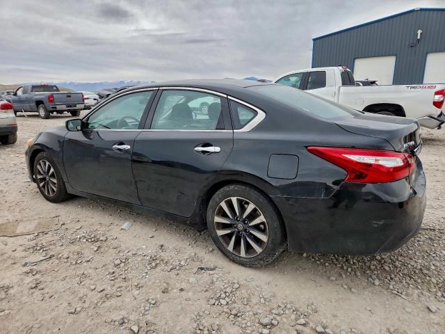 Nissan Altima 2.5 Image 4