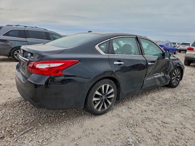 Nissan Altima 2.5 Image 9